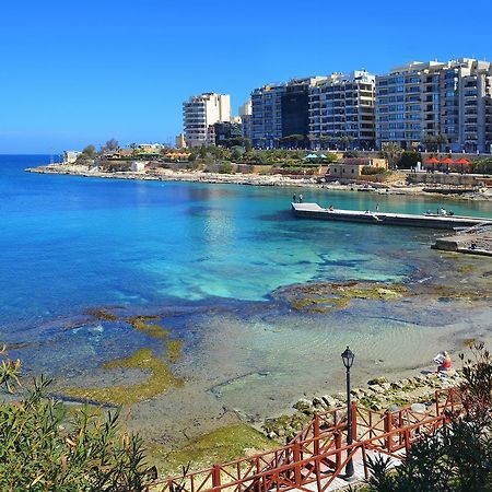 Marvellous Seafront Apartment Sliema Exterior photo