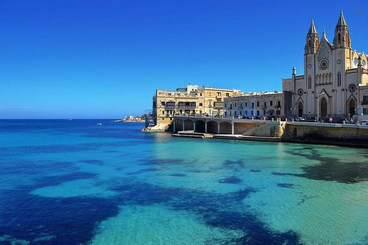Marvellous Seafront Apartment Sliema Exterior photo