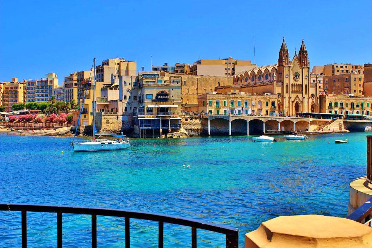 Marvellous Seafront Apartment Sliema Exterior photo
